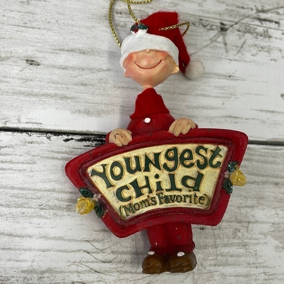 Kurt Adler YOUNGEST CHILD “Mom’s Favorite” elf Christmas ornament - Picture 1 of 4